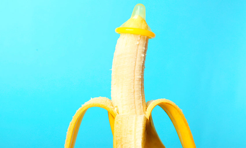 Презерватив на банане